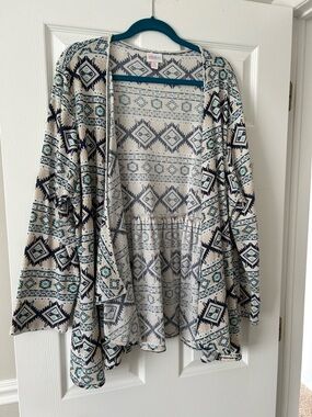 LuLaRoe 3X Nannette Open-Front Cardigan Sweater in Cream, Navy and Turquoise.